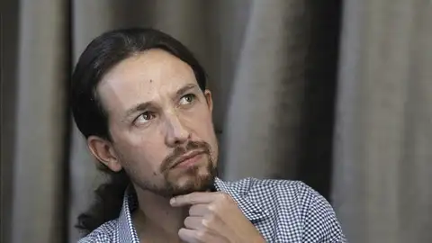 Pablo Iglesias durante su rueda de prensa Pablo Iglesias durante su rueda de prensa