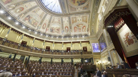 El Congreso aprueba la Ley de Abdicaci&oacute;n del Rey 