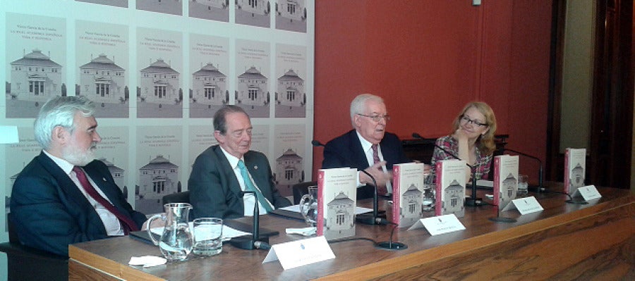 Acto de presentación de 'La Real Academia Española. Vida e Historia' Acto de presentación de 'La Real Academia Española. Vida e Historia'