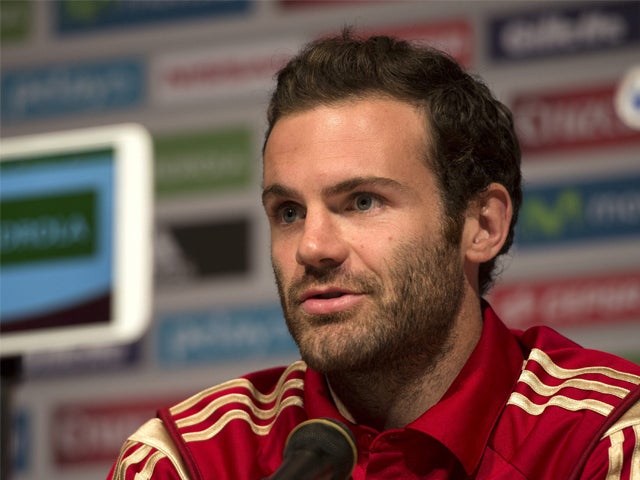 Juan Mata: "Nos hemos acostumbrado a ganar, pero es complicado" Juan Mata: "Nos hemos acostumbrado a ganar, pero es complicado"