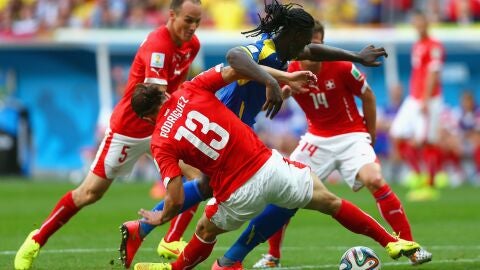 Rodr&iacute;guez intenta frenar a Caicedo