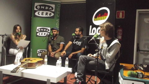 Tonhito de Poi e Fran Velo no Local de M&uacute;sica de Pontevedra