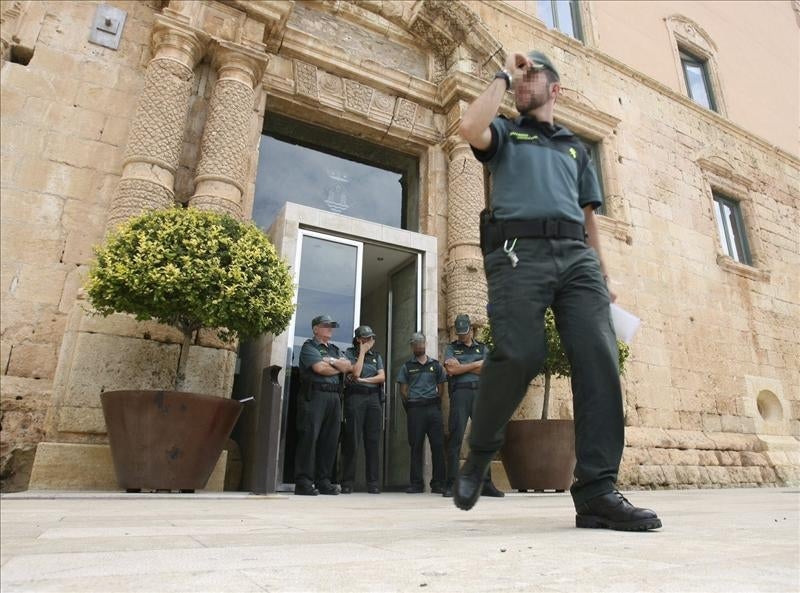 Un niño de 10 años, en estado crítico tras sufrir ahogamiento en una playa de Tarragona Un niño de 10 años, en estado crítico tras sufrir ahogamiento en una playa de Tarragona