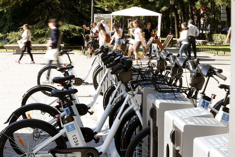 Piensa en bici: ¿Disminuirá el tráfico en el centro de Madrid en 2018? episode artwork