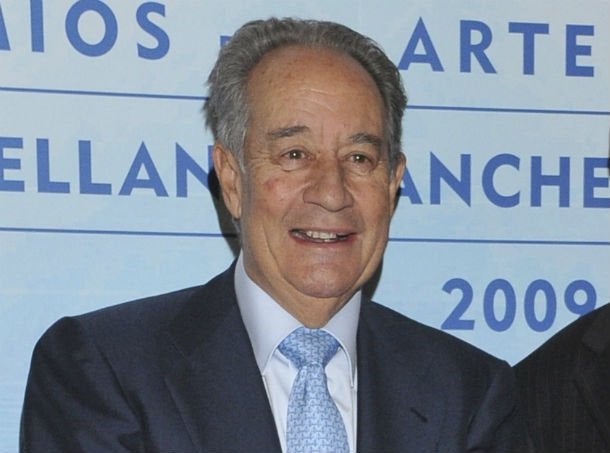 El juez imputa a Villar Mir y otras 52 personas en el marco de la 'operación Lezo' El juez imputa a Villar Mir y otras 52 personas en el marco de la 'operación Lezo'