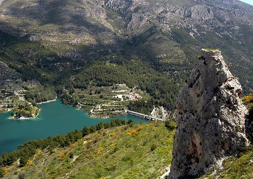 La Marina Baixa se prepara para desembalsar agua del pantano de Guadalest La Marina Baixa se prepara para desembalsar agua del pantano de Guadalest