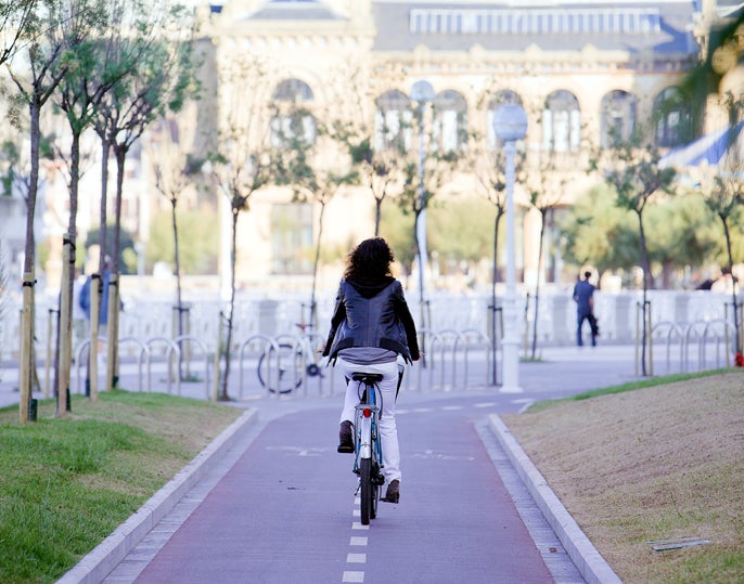 Piensa en bici: Piensa en bici: ¿Qué llevan cada uno de los partidos políticos en torno a las bicis en sus programas? Piensa en bici: Piensa en bici: ¿Qué llevan cada uno de los partidos políticos en torno a las bicis en sus programas?