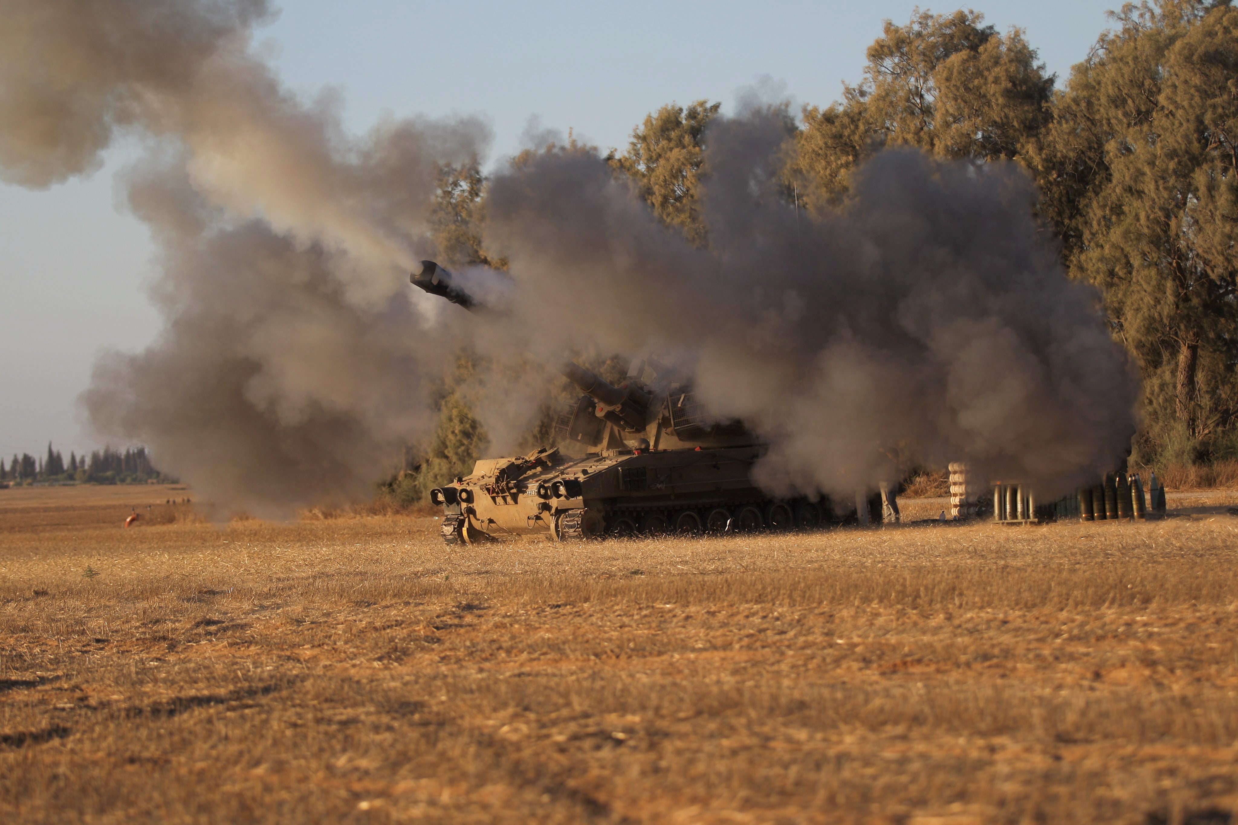Israel lanza una operación militar para destruir los túneles de Hizbulá desde Líbano Israel lanza una operación militar para destruir los túneles de Hizbulá desde Líbano