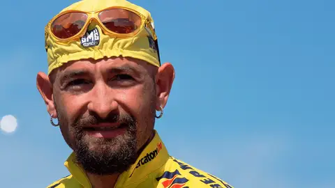 El ciclista italia Marco Pantani en una imagen de archivo El ciclista italia Marco Pantani en una imagen de archivo