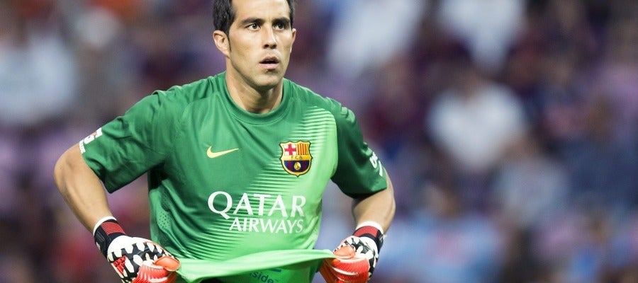 Claudio Bravo, portero del Barcelona Claudio Bravo, portero del Barcelona