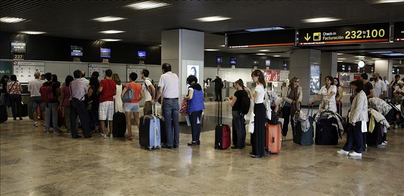 Los fósforos. Problemas con los controles en los aeropuertos Los fósforos. Problemas con los controles en los aeropuertos