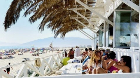 Cinco playas espa&ntilde;olas con mucha fiesta