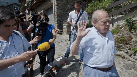 Jordi Pujol evita hablar con los medios de comunicaci&oacute;n