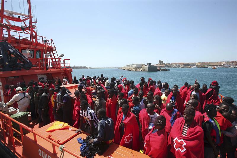 La CEAR cree que España debería hacer "un esfuerzo mayor" en la acogida de refugiados La CEAR cree que España debería hacer "un esfuerzo mayor" en la acogida de refugiados