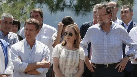 Mariano Rajoy en su visita al Mirador de A Lobeira en Vilanova de Arousa Mariano Rajoy en su visita al Mirador de A Lobeira en Vilanova de Arousa