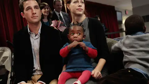 Los largos y costosos trámites están dificultando las adopciones internacionales Los largos y costosos trámites están dificultando las adopciones internacionales