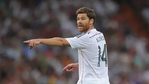 Xabi Alonso pone fin a una etapa de cinco años en el Real Madrid Xabi Alonso pone fin a una etapa de cinco años en el Real Madrid