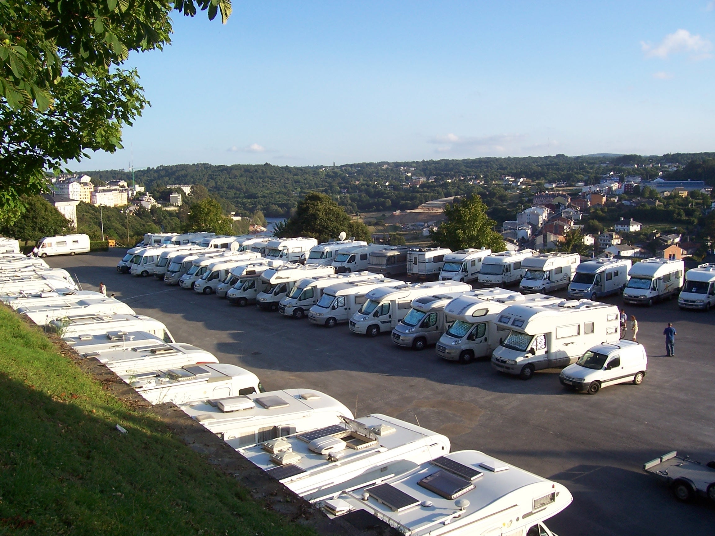 Visitelche busca espacio para crear un aparcamiento para autocaravanas en la ciudad Visitelche busca espacio para crear un aparcamiento para autocaravanas en la ciudad