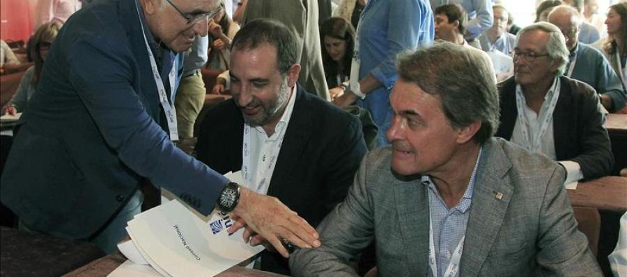 Mas entiende la "decepción" por el caso Pujol pero que hace 10 años que no decide en CiU Mas entiende la "decepción" por el caso Pujol pero que hace 10 años que no decide en CiU