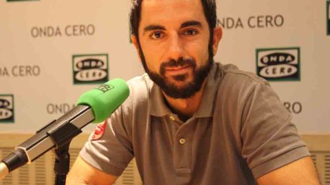 Rafa Mart&iacute;nez, superviviente naufragio de un barco en Indonesia