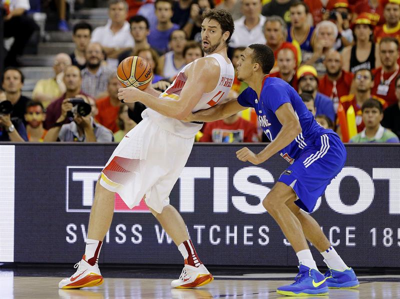 Contundente y brillante victoria de España ante Francia Contundente y brillante victoria de España ante Francia