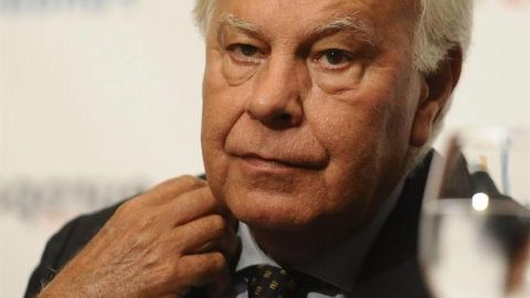 Felipe Gonz&aacute;lez durante un discurso