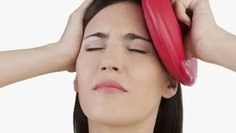 La falta de diagnóstico y la automedicación pueden cronificar la migraña. La falta de diagnóstico y la automedicación pueden cronificar la migraña.