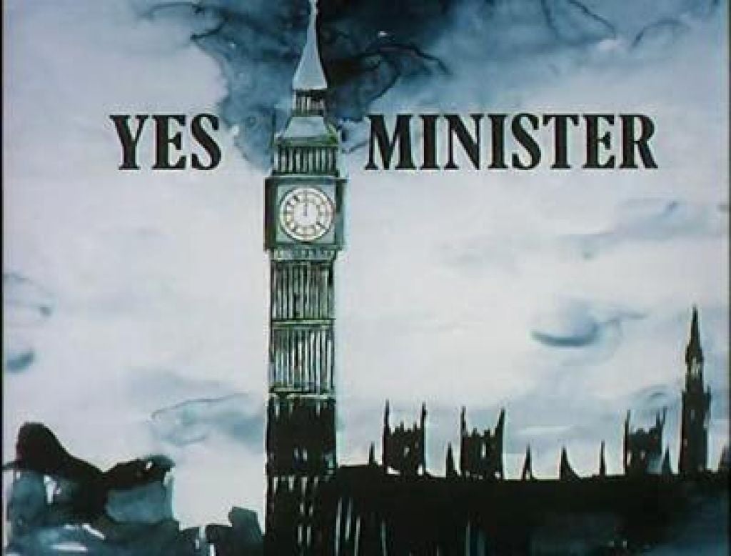 En Serie Te Lo Digo: Sí, Ministro y Escocia En Serie Te Lo Digo: Sí, Ministro y Escocia