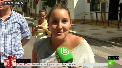 Conchi Toro, multada por jugar al parch&iacute;s