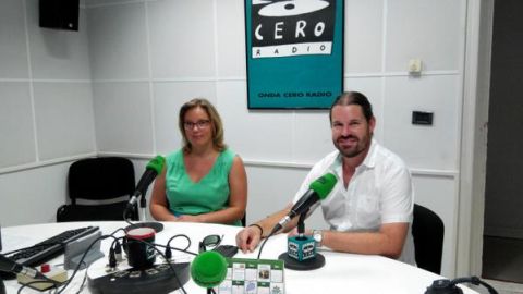 Irina y Manuel son los responsables de http:www.autoescuelaonlinecantabria.com