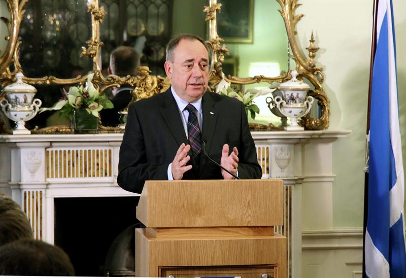 El exministro principal escocés, Alex Salmond, pierde su escaño El exministro principal escocés, Alex Salmond, pierde su escaño