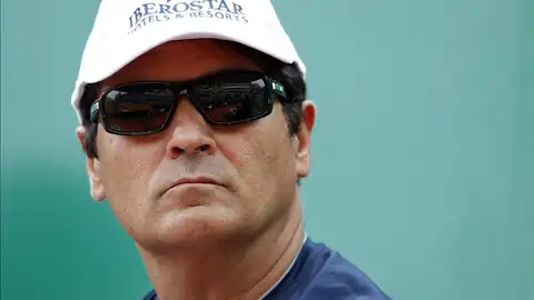 Toni Nadal, durante un entrenamiento Toni Nadal, durante un entrenamiento