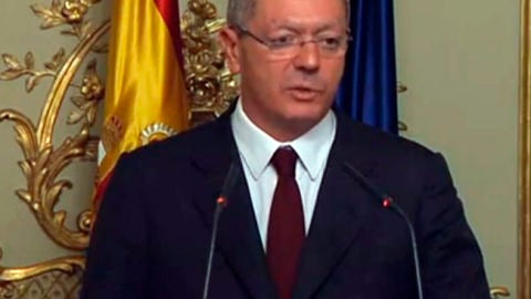 Alberto Ruiz-Gallard&oacute;n anuncia su dimisi&oacute;n como ministro de Justicia