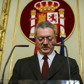  Gallardón anuncia su dimisión como ministro de Justicia