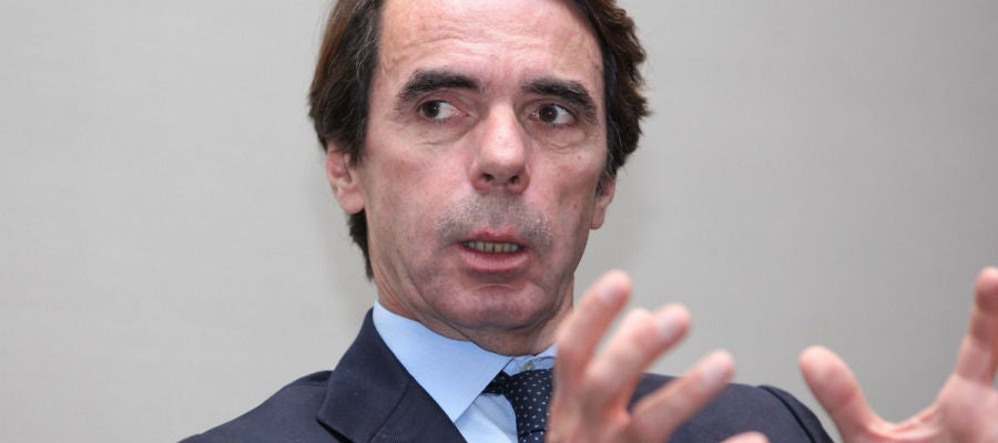 Aznar pide al Gobierno que elimine "la fuerte efervescencia independentista"