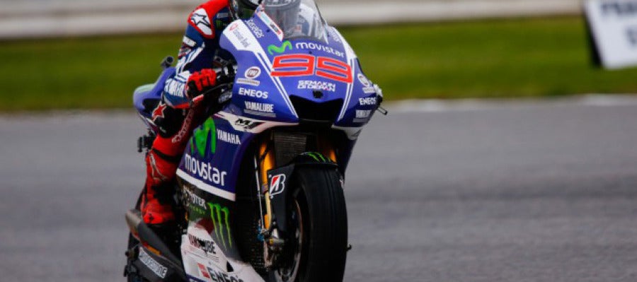 Jorge Lorenzo logra la victoria en Motorland Jorge Lorenzo logra la victoria en Motorland