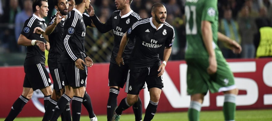 Karim Benzema, autor del gol con el que el Real Madrid culminó la remontada Karim Benzema, autor del gol con el que el Real Madrid culminó la remontada