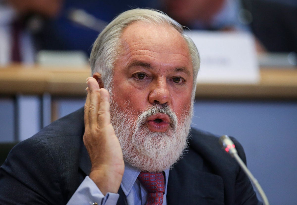 Miguel Arias Cañete: "Hay que ver cuáles son concretamente las medidas que plantea Grecia" Miguel Arias Cañete: "Hay que ver cuáles son concretamente las medidas que plantea Grecia"
