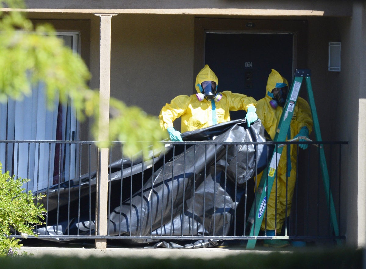 La tertulia: Analizamos el primer día del ébola en España La tertulia: Analizamos el primer día del ébola en España