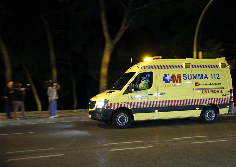 Una mujer, detenida por apuñalar presuntamente a su pareja en Collado Villalba Una mujer, detenida por apuñalar presuntamente a su pareja en Collado Villalba