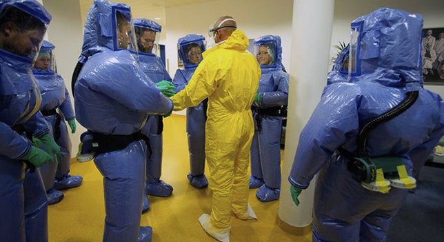 Un posible caso de ébola obliga a poner en cuarentena a varias personas en EEUU Un posible caso de ébola obliga a poner en cuarentena a varias personas en EEUU