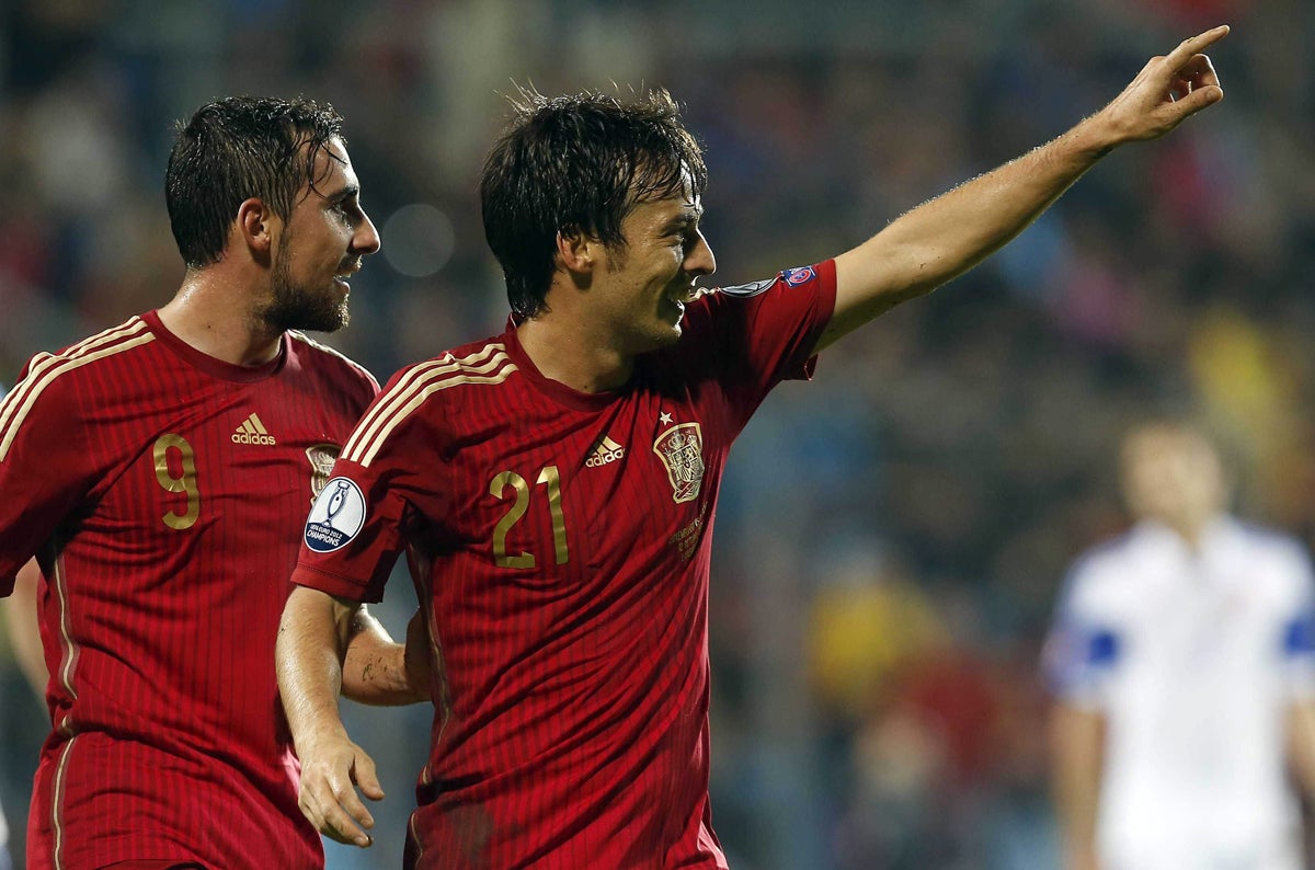 Silva: "Somos un grupo muy unido y las críticas de fuera tenemos que dejarlas a un lado" Silva: "Somos un grupo muy unido y las críticas de fuera tenemos que dejarlas a un lado"