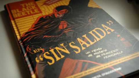 The Black Beetle. Portada