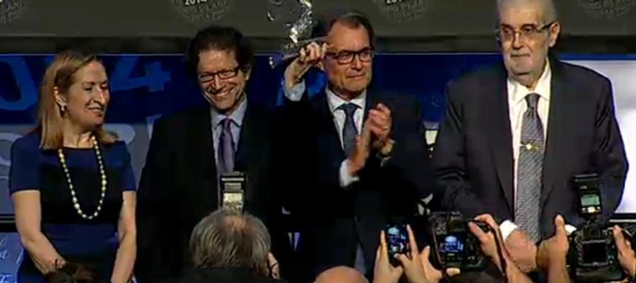El mexicano Jorge Zepeda, ganador del Premio Planeta 2014 El mexicano Jorge Zepeda, ganador del Premio Planeta 2014