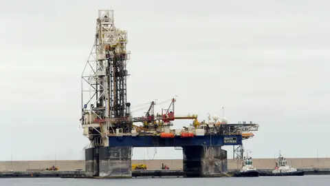 La plataforma petrolífera Sedco Express, Canarias La plataforma petrolífera Sedco Express, Canarias