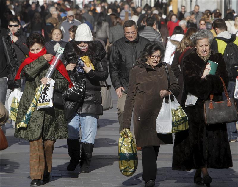 Mejora la economía gracias a la confianza de los hogares y el empleo Mejora la economía gracias a la confianza de los hogares y el empleo