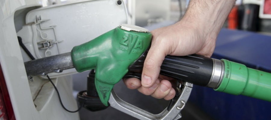 Repostaje gasolinera Repostaje gasolinera
