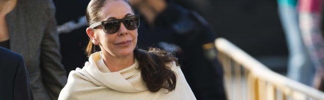 Isabel Pantoja retrasa su vuelta a la cárcel al ingresar en un hospital Isabel Pantoja retrasa su vuelta a la cárcel al ingresar en un hospital