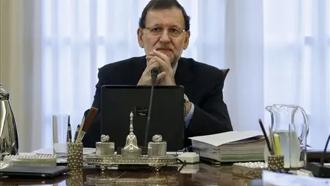 Vox anuncia una querella contra Rajoy en el Supremo por dejación de sus funciones Vox anuncia una querella contra Rajoy en el Supremo por dejación de sus funciones
