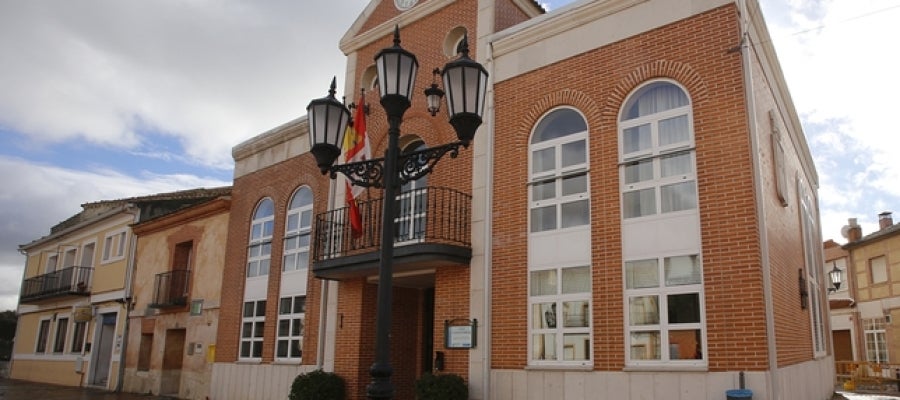El Ayuntamiento de Aldeamayor de San Martín El Ayuntamiento de Aldeamayor de San Martín
